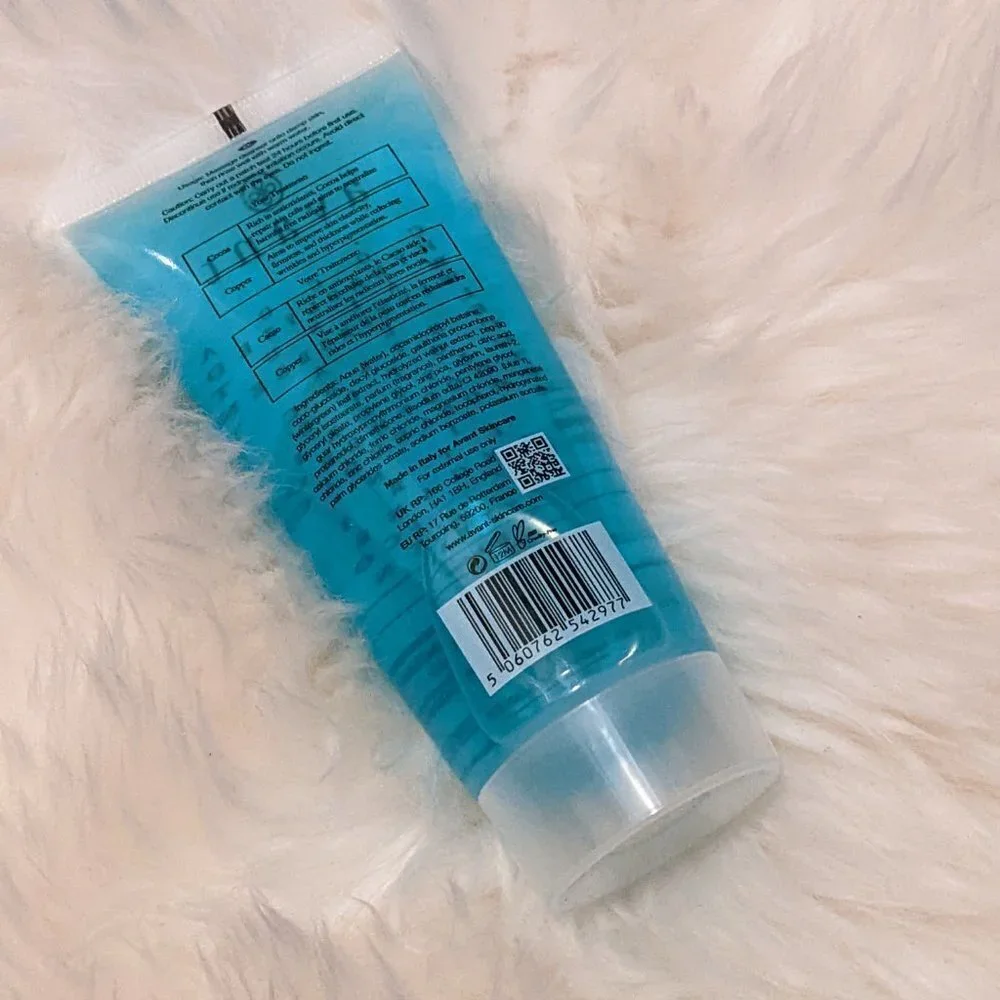 AVANT skincare blue